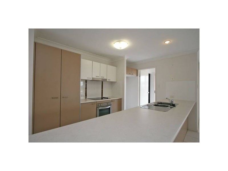 14 Sunrise Crescent, Regents Park QLD 4118