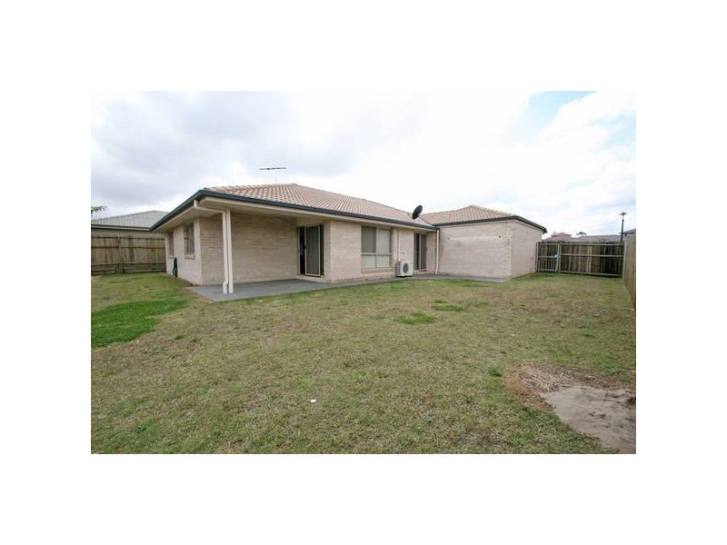 14 Sunrise Crescent, Regents Park QLD 4118