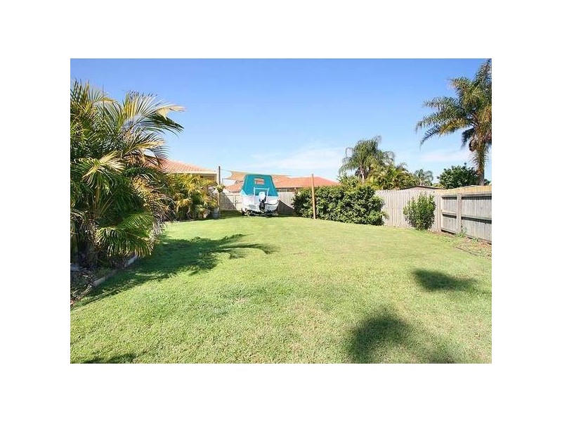 33 Newburn Street, Hillcrest QLD 4118