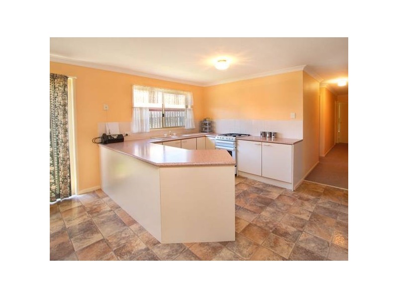 7 Mareeba Ct, Boronia Heights QLD 4124