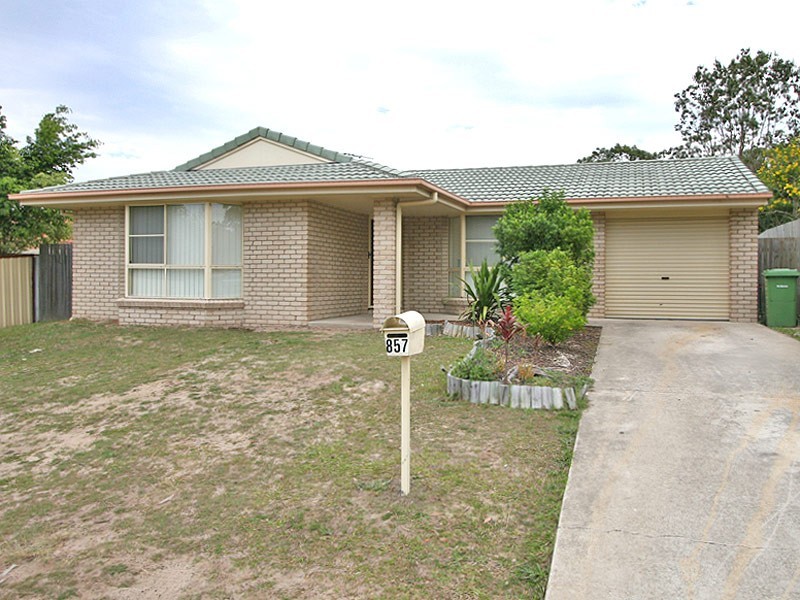 857 Wembley Road, Regents Park QLD 4118