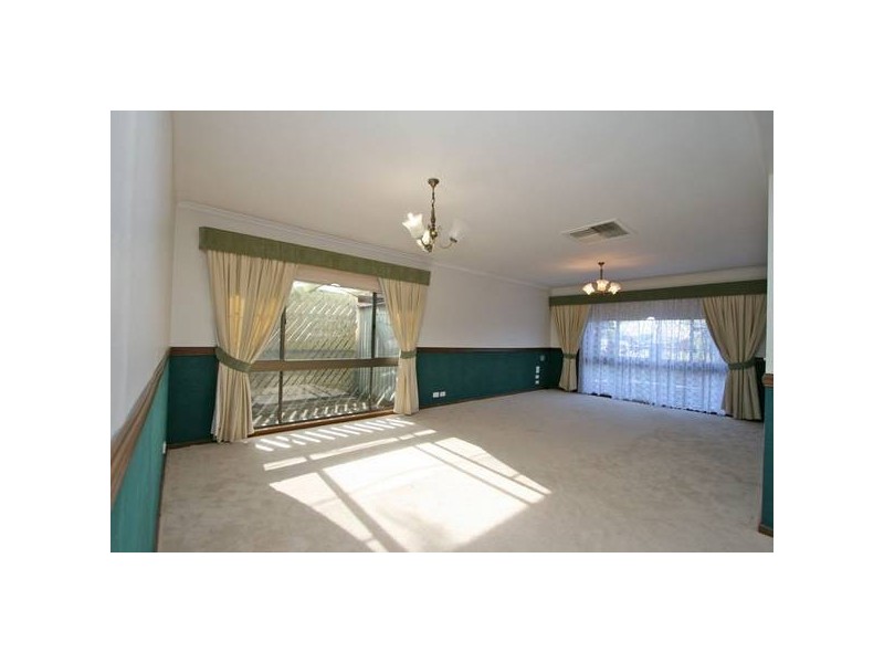 67 Vansittart Road, Regents Park QLD 4118