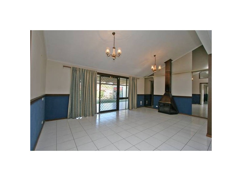 67 Vansittart Road, Regents Park QLD 4118