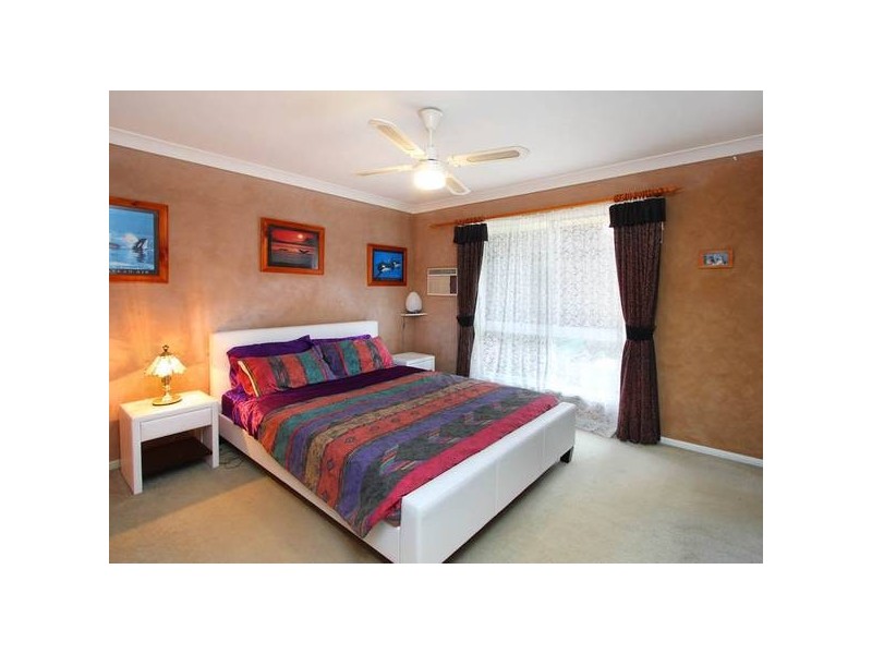 102 Redgum Drive, Regents Park QLD 4118