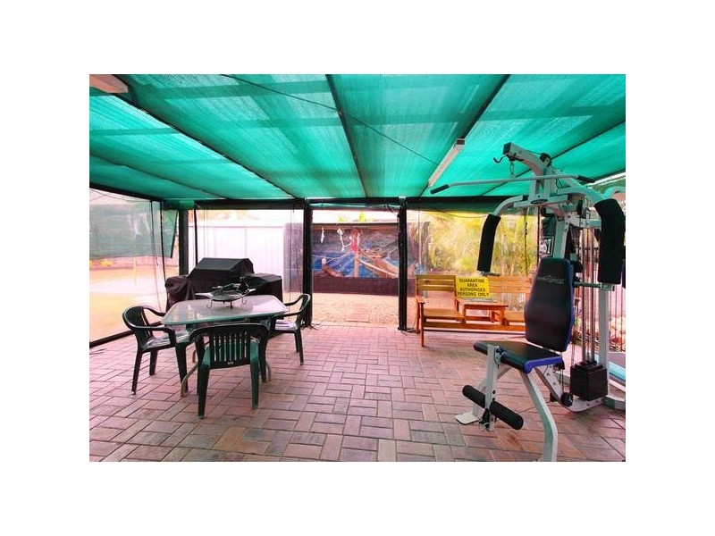 102 Redgum Drive, Regents Park QLD 4118