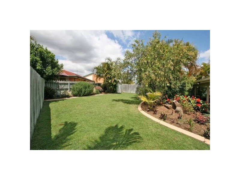 Regents Park QLD 4118
