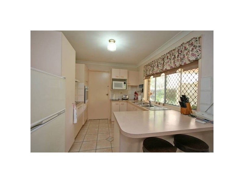 Regents Park QLD 4118