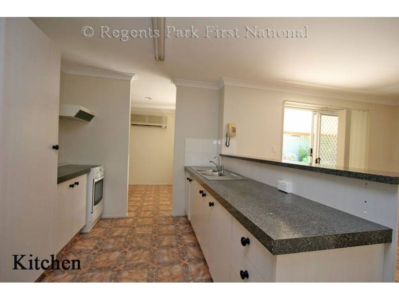 47 Haldham Crs, Regents Park QLD 4118