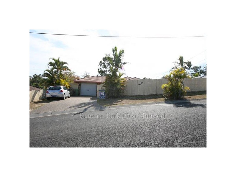 28 Cocas St, Regents Park QLD 4118
