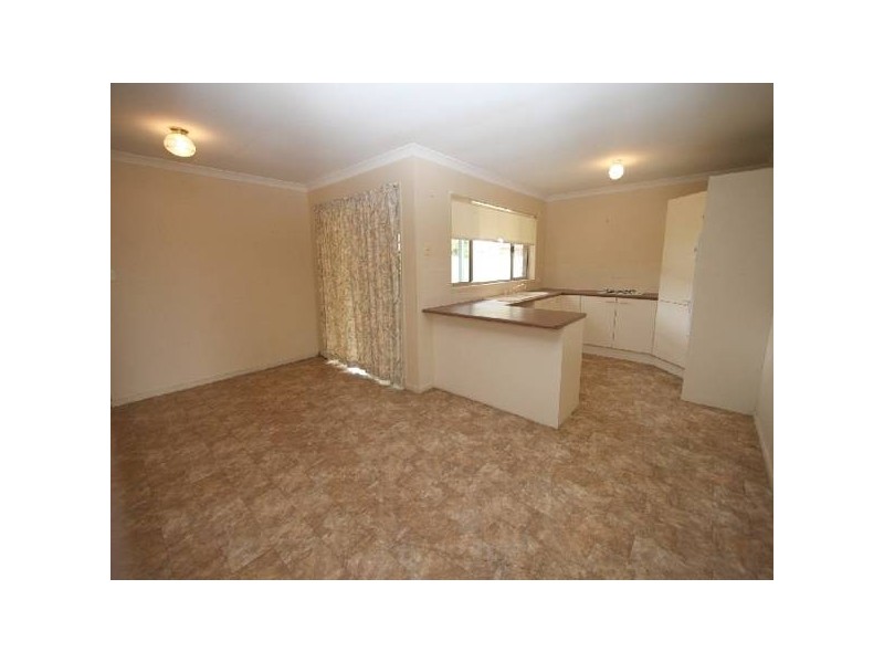 14 ROWENA COURT, Boronia Heights QLD 4124