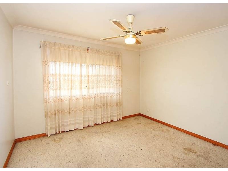 7 Resi Drive, Regents Park QLD 4118