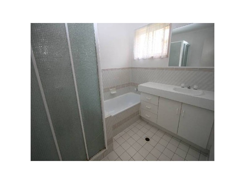 10 HYSTEN STREET, Boronia Heights QLD 4124