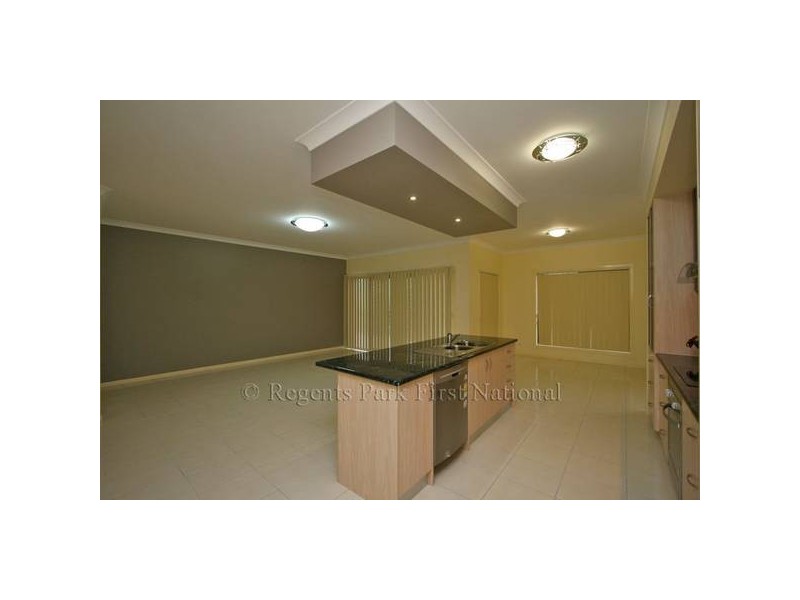 Regents Park QLD 4118