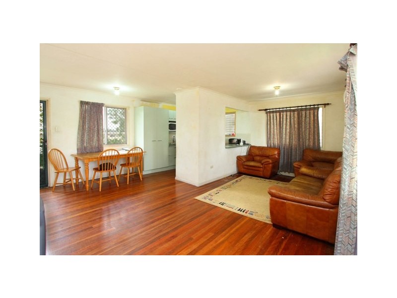 38 Bambil, Crestmead QLD 4132