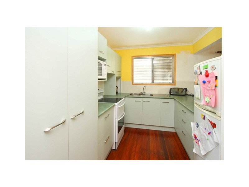 38 Bambil, Crestmead QLD 4132