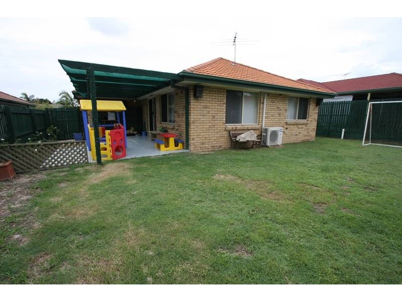 3 IBROX COURT, Regents Park QLD 4118