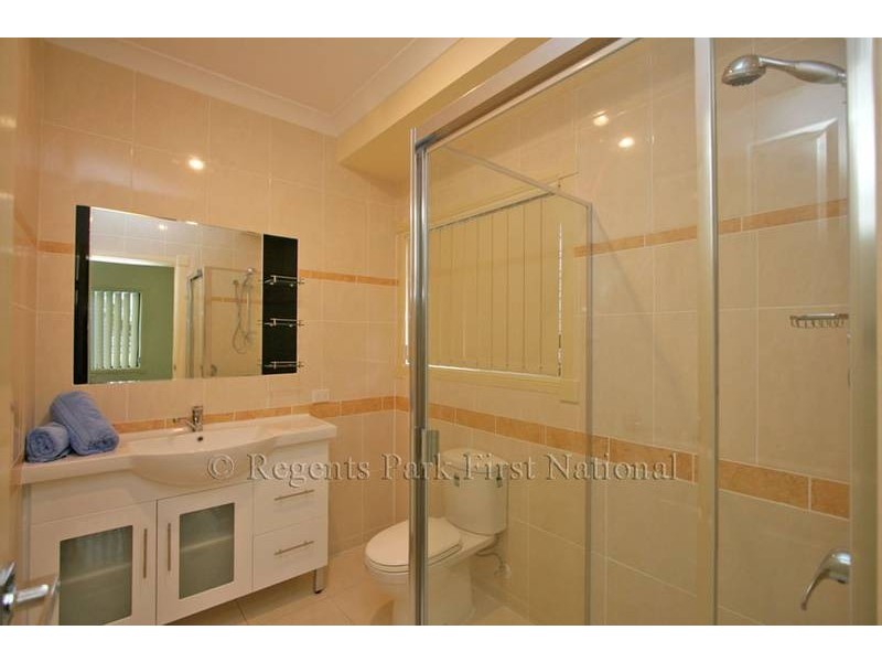 12 Matson, Regents Park QLD 4118