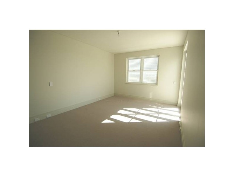 35/20 Admiralty Drive, Breakfast Point NSW 2137