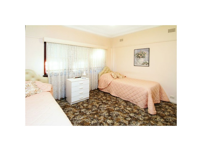 25A Tripod Street, Concord NSW 2137