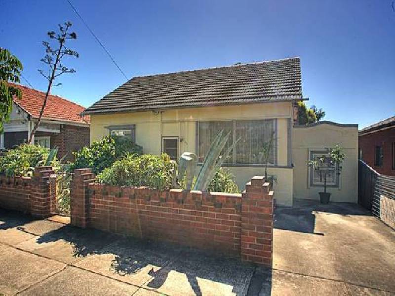 25 Wellbank Street, Concord NSW 2137