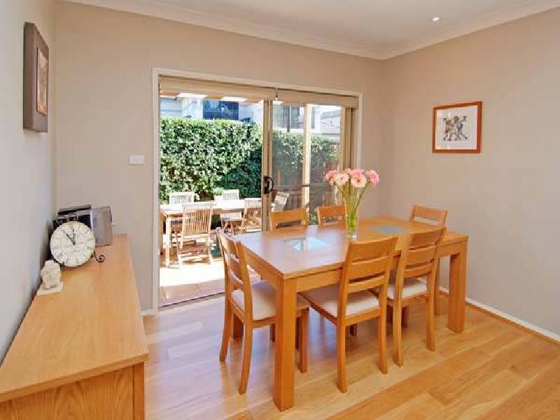 1 Newton Close, Liberty Grove NSW 2138