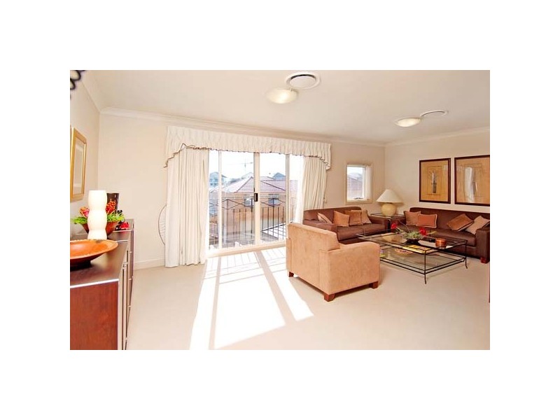 Brays Road, Breakfast Point NSW 2137