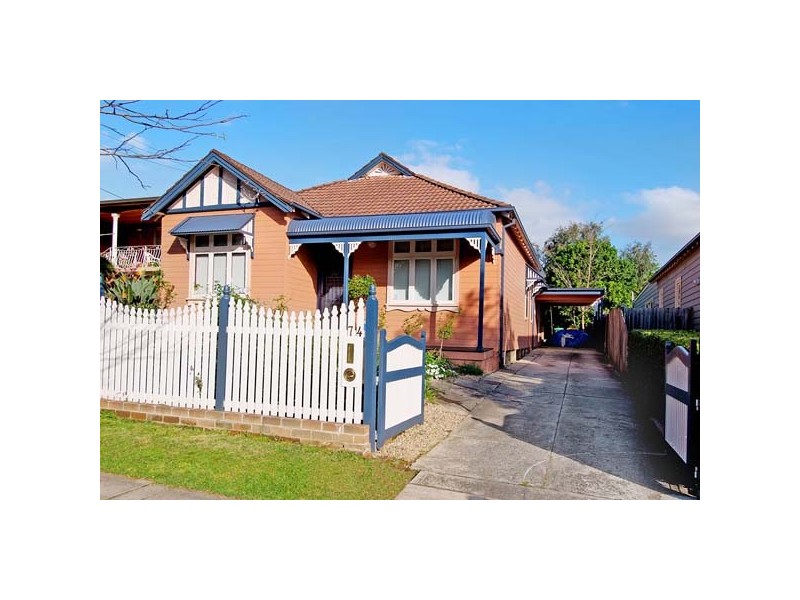 74 Wellbank Street, Concord NSW 2137