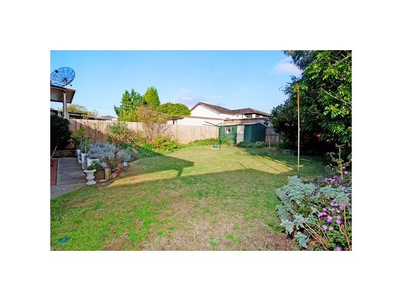 74 Wellbank Street, Concord NSW 2137