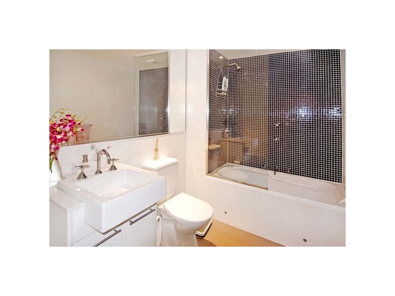 506/2 Shoreline Drive, Rhodes NSW 2138