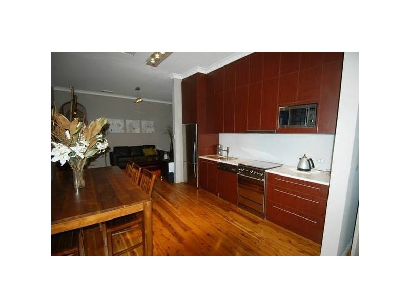 11 Illawarra Road, Marrickville NSW 2204