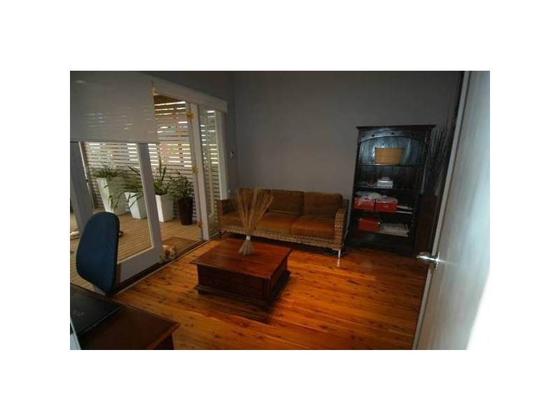 11 Illawarra Road, Marrickville NSW 2204