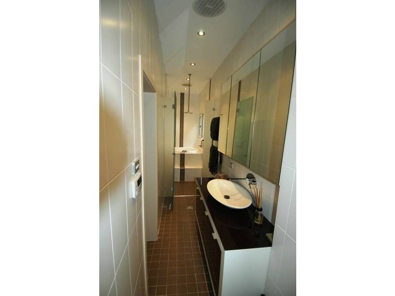 11 Illawarra Road, Marrickville NSW 2204