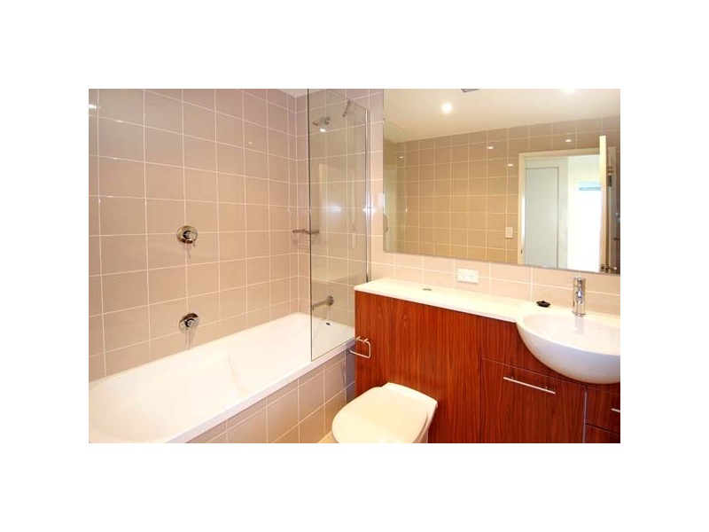 702/2 Rider Boulevard, Rhodes NSW 2138