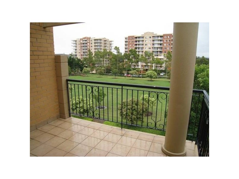 19/2 Bradley Place, Liberty Grove NSW 2138