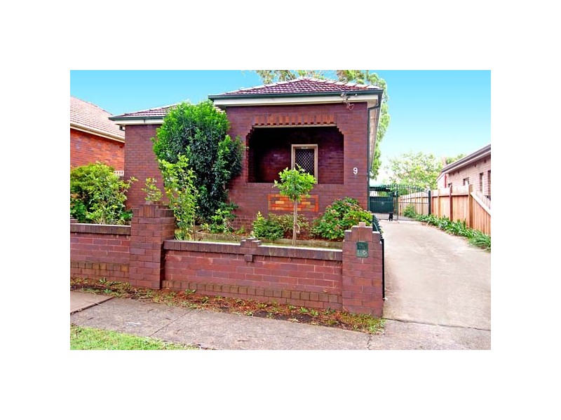 9 Bayview Street, Concord NSW 2137