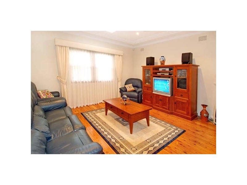 9 Bayview Street, Concord NSW 2137