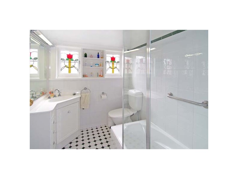 9 Bayview Street, Concord NSW 2137