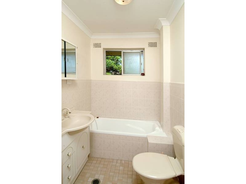 9/6 Eastbourne Road, Homebush West NSW 2140