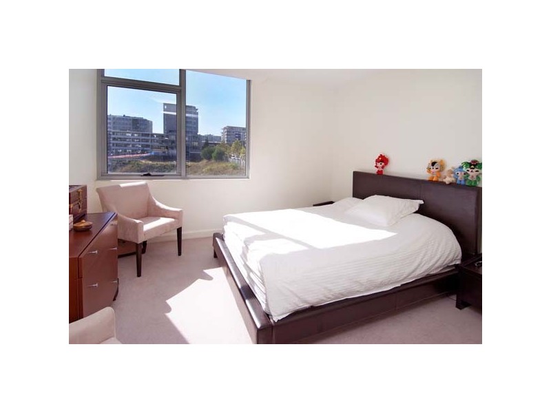 202/42 Rider Boulevard, Rhodes NSW 2138