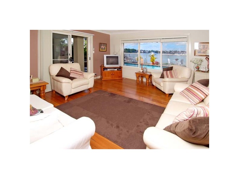 1 Dorking Road, Cabarita NSW 2137