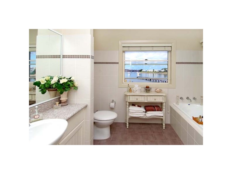 1 Dorking Road, Cabarita NSW 2137