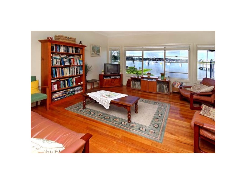 1 Dorking Road, Cabarita NSW 2137