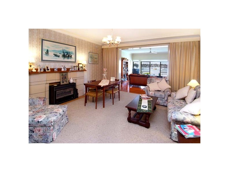 1 Dorking Road, Cabarita NSW 2137