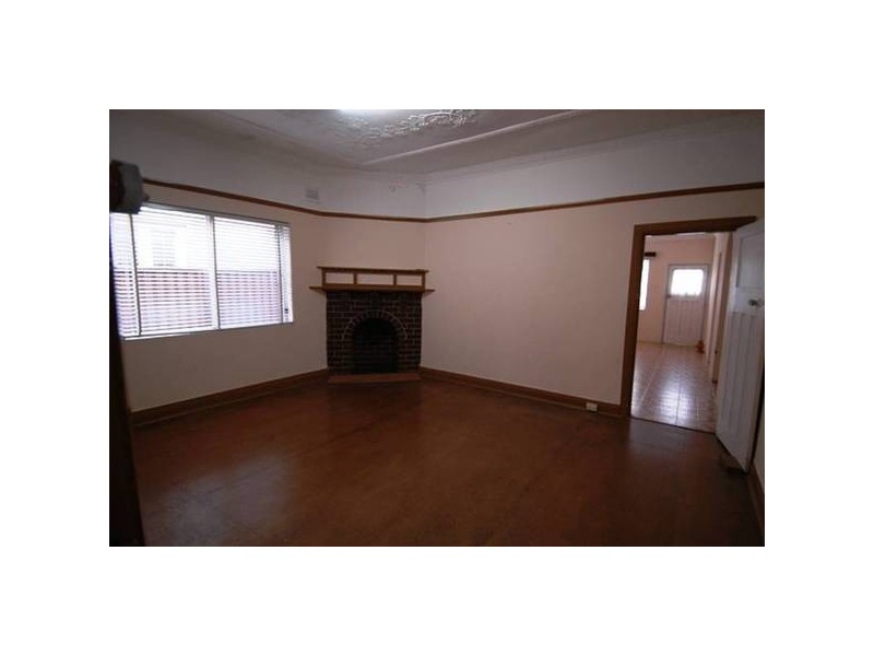 81 Correys Ave, Concord NSW 2137