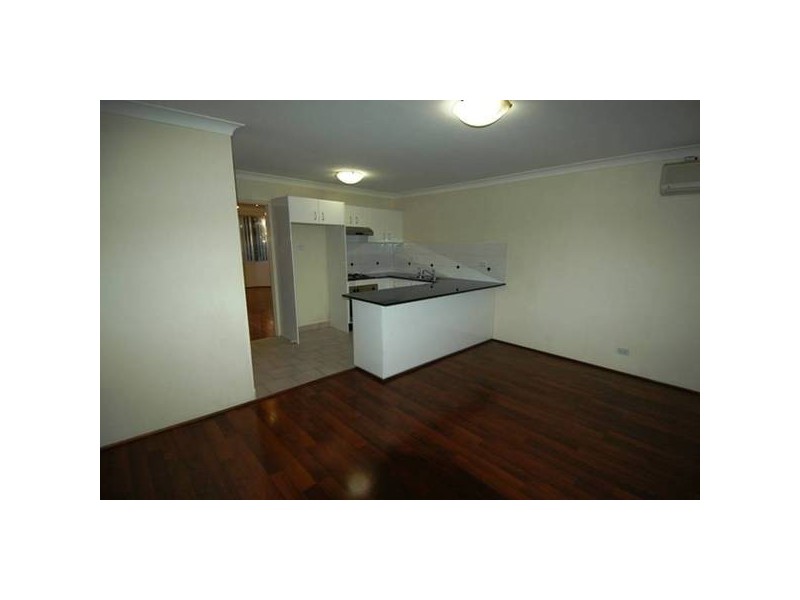 8/65 Underwood Road, Homebush NSW 2140
