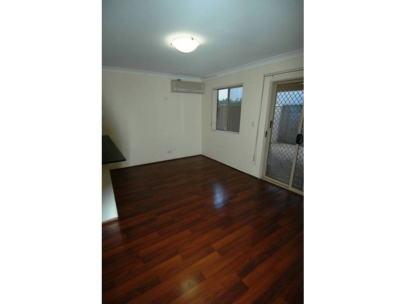 8/65 Underwood Road, Homebush NSW 2140