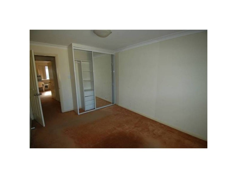 8/65 Underwood Road, Homebush NSW 2140