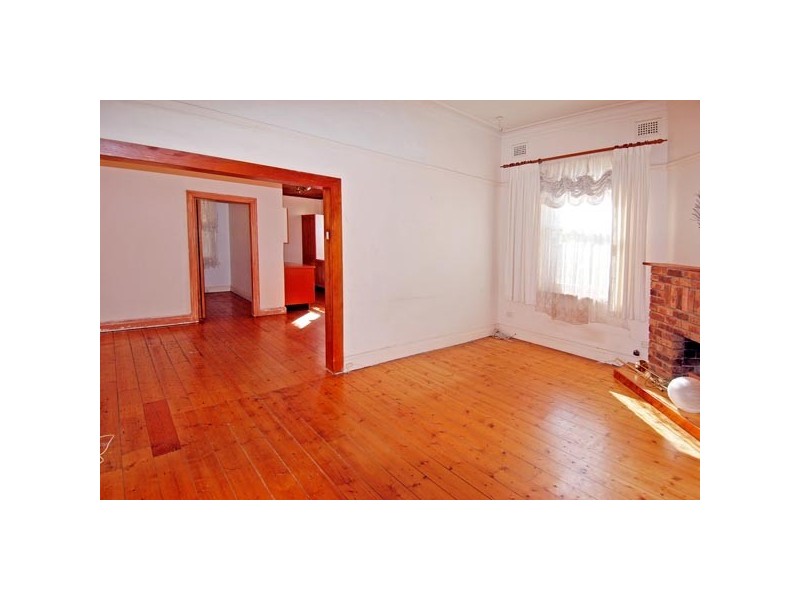 31 Nelson Road, North Strathfield NSW 2137
