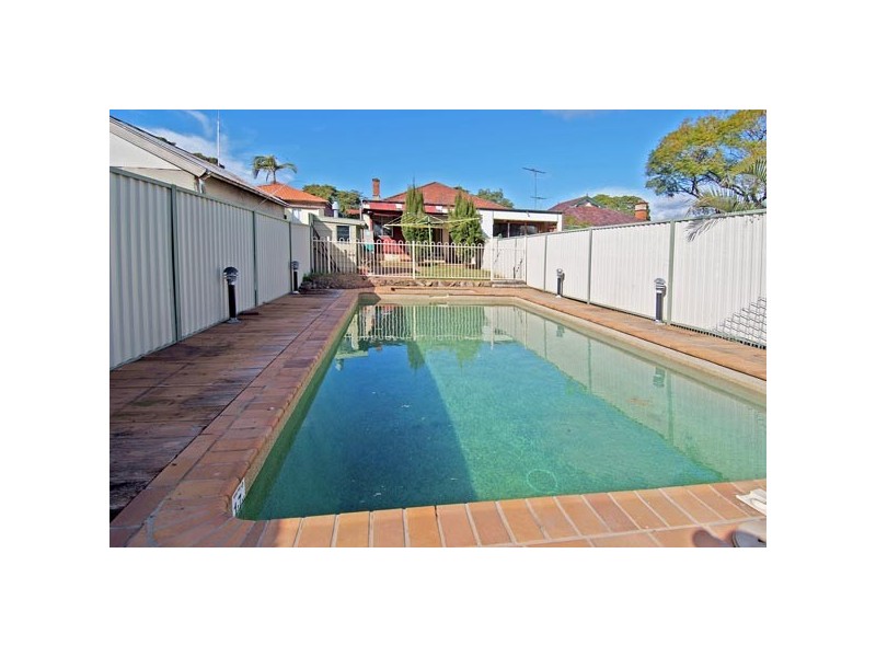 31 Nelson Road, North Strathfield NSW 2137