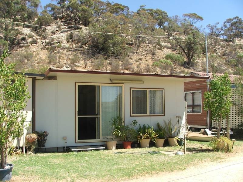 Cabin at Site 314 Younghusband Caravan Park, Mannum SA 5238